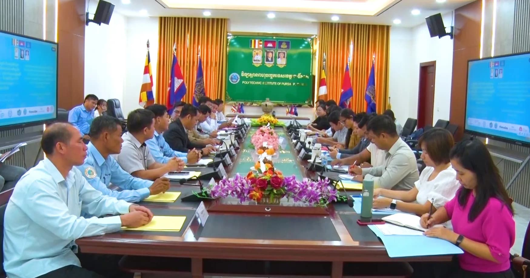 ដំណើរទស្សនកិច្ចរបស់លោកស្រីប្រធានស្ដីទីប្រចាំប្រទេសកម្ពុជា នៃទីភ្នាក់ងារស្វីសសម្រាប់ការអភិវឌ្ឍន៍ និងកិច្ចសហប្រតិបត្តិការ មកកាន់ខេត្តពោធិ៍សាត់