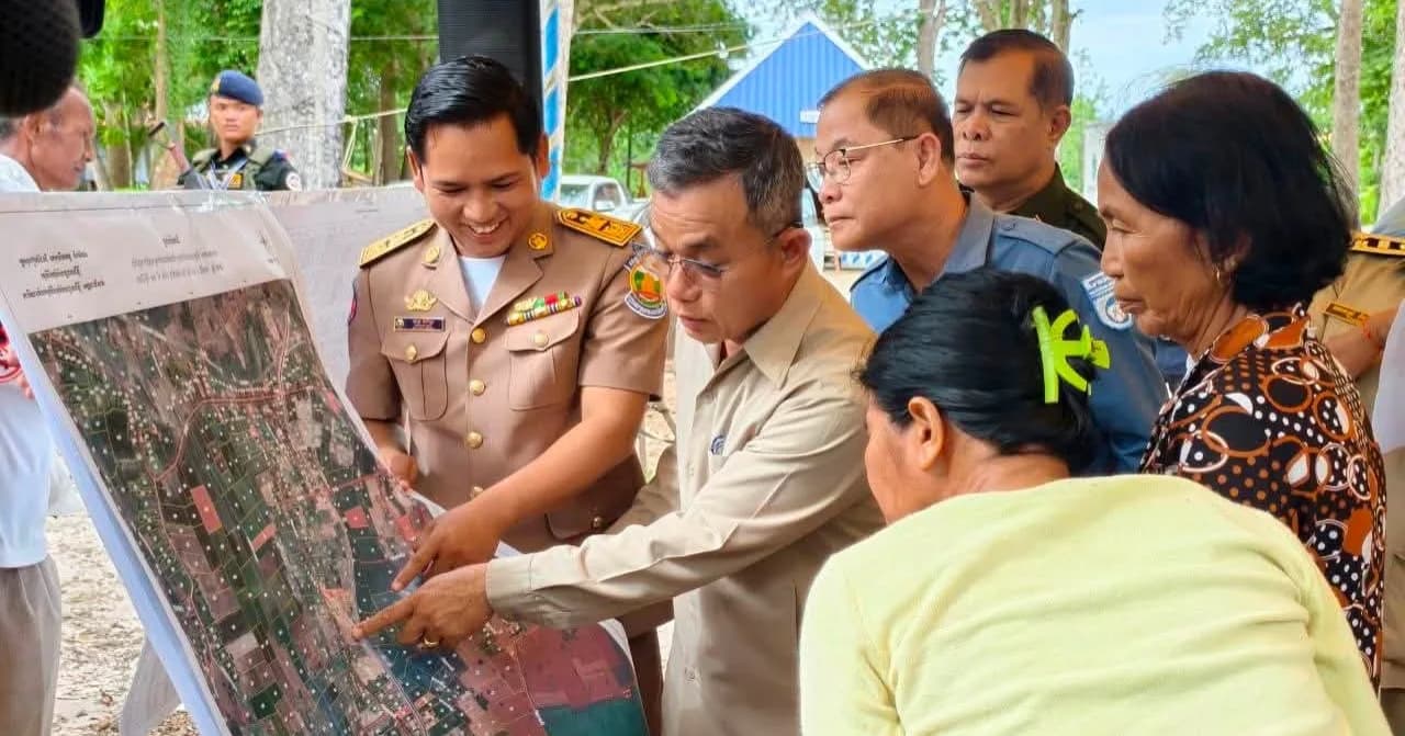 លោក ហៀម ឃួន អញ្ជើញជាអធិបតីក្នុងពិធីប្រកាសបិទផ្សាយឯកសារវិនិច្ឆ័យក្បាលដីលក្ខណៈប្រព័ន្ធ ចំនួន៤ភូមិ ក្នុងស្រុកតាលោសែនជ័យ