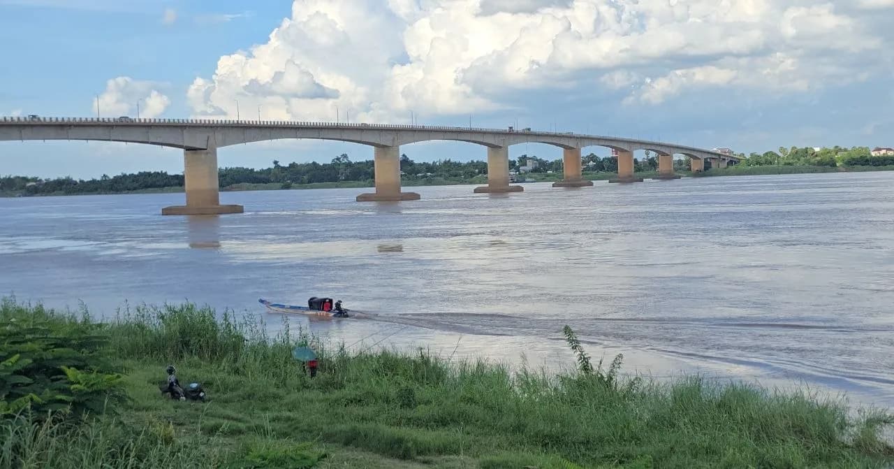 ទឹកទន្លេមេគង្គខេត្តកំពង់ចាមបានបន្តហក់ឡើងថែមទៀត ដល់កម្ពស់ជាង១១ម៉ែត្រ ស្របពេលមានភ្លៀងធ្លាក់តិច ឫច្រើននៅតាមបណ្តាក្រុង/ស្រុក