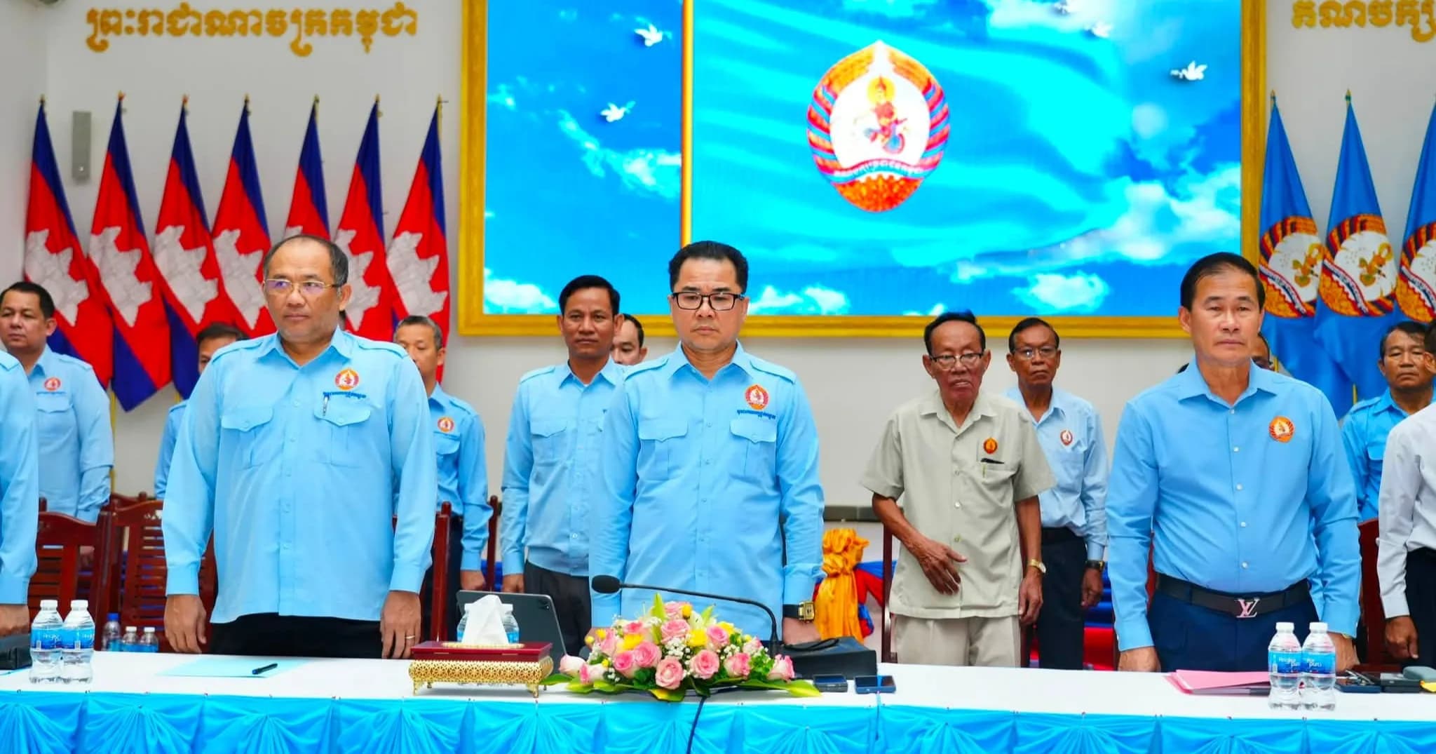 ឯកឧត្តមបណ្ឌិត ជ្រុន ថេរ៉ាវ៉ាត អញ្ជើញបើកវេទិកាពិភាក្សាជាមួយយុវជនបក្សខេត្តពោធិ៍សាត់ ជាង ១,៣០០នាក់