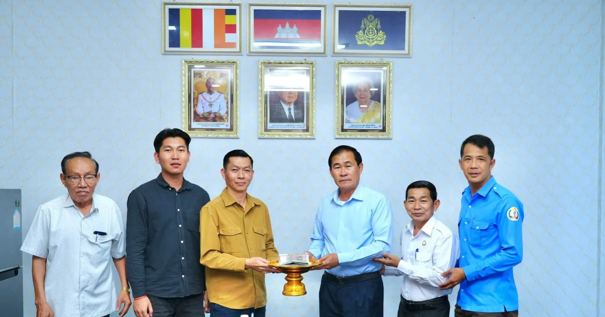 សប្បុរសជនបន្តចូលរួមបរិច្ចាគថវិកាយ៉ាងផុសផុល គាំទ្រការសាងសង់អគារសង្គ្រោះបន្ទាន់ និងវះកាត់ នៃមន្ទីរពេទ្យបង្អែកខេត្តពោធិ៍សាត់