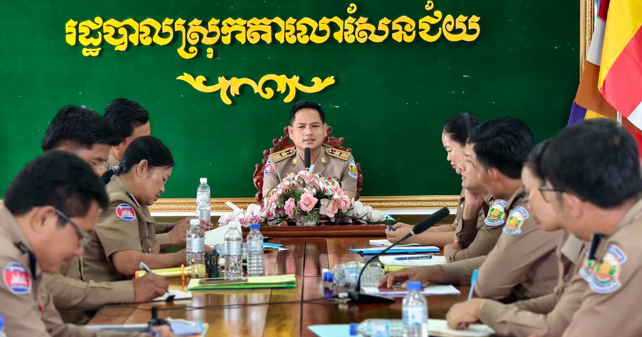 អភិបាលស្រុកតាលោសែនជ័យ ដឹកនាំកិច្ចប្រជុំពង្រឹងរបៀបរបប និងវឌ្ឍនភាពការងារមន្ត្រីរាជការ
