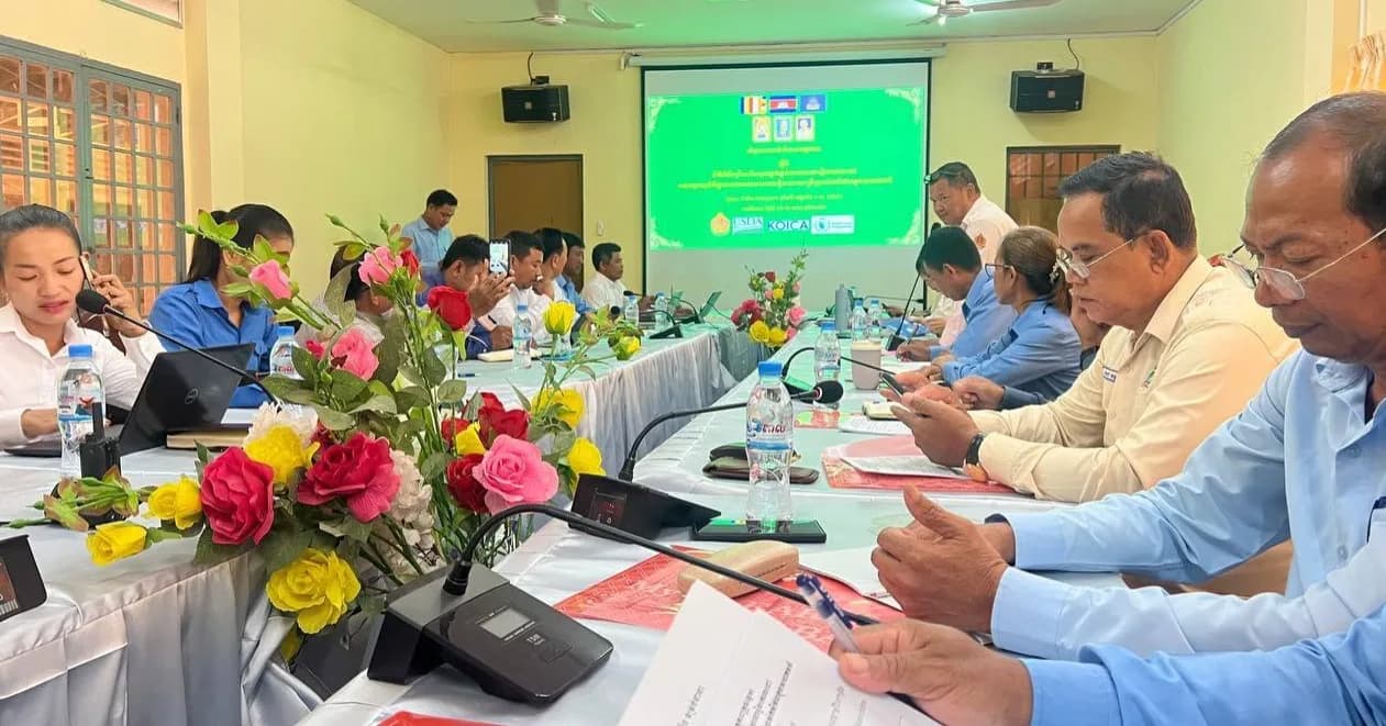 វគ្គបណ្តុះបណ្តាលគ្រូឧទ្ទេសស្តីពីនីតិវិធីជ្រើសរើសអ្នកផ្គត់ផ្គង់ស្បៀងអាហារតាមសាលារៀនគោលដៅ
