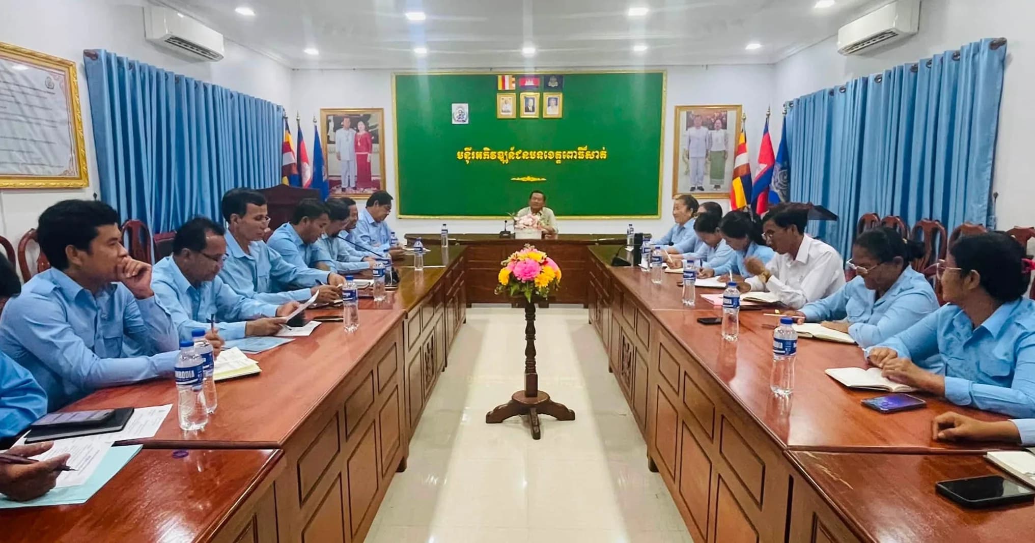 លោក ធីម សុធារ៉ា ដឹកនាំកិច្ចប្រជុំបូកសរុបលទ្ធផលការងារប្រចាំខែសីហា និងទិសដៅការងារបន្តរបស់មន្ទីរអភិវឌ្ឍន៍ជនបទខេត្តពោធិ៍សាត់
