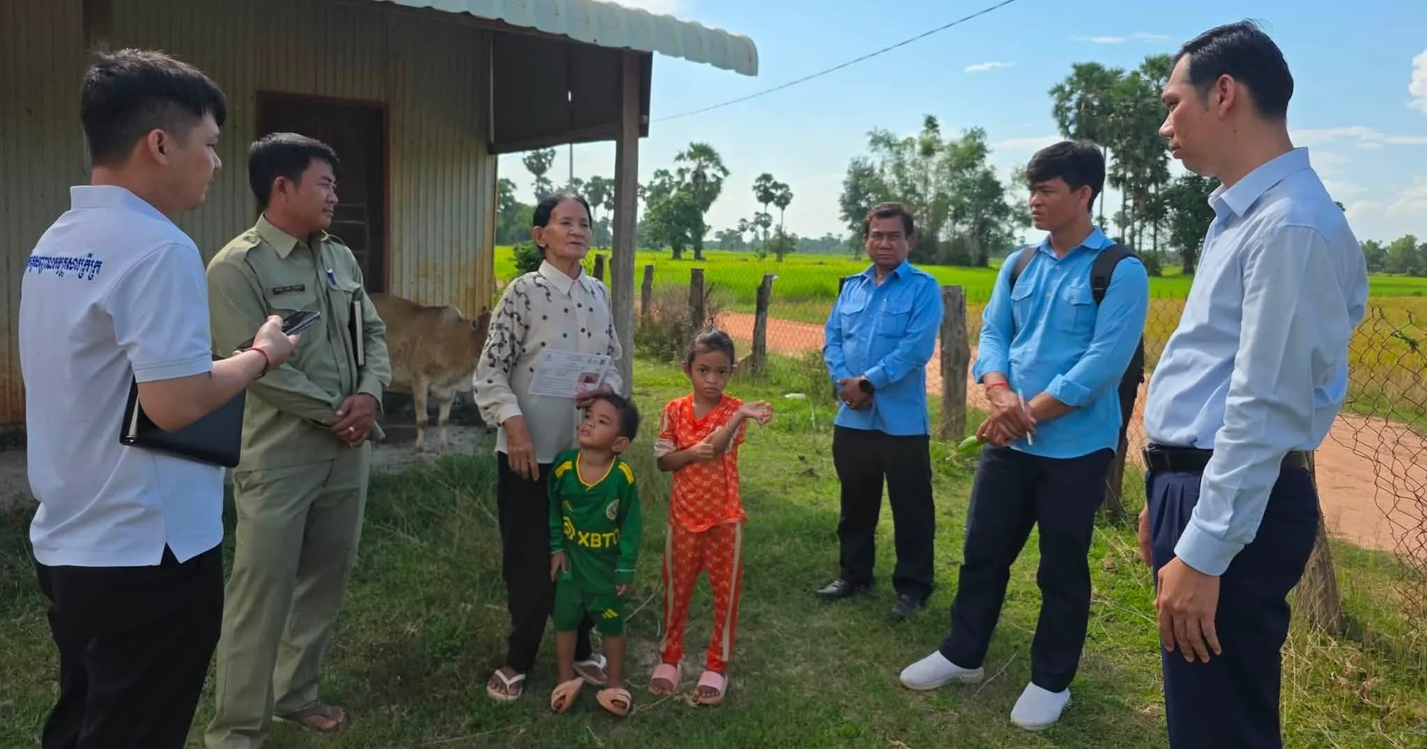 មន្ទីរផែនការខេត្ត បើកកិច្ចប្រជុំចុះត្រួតពិនិត្យការអនុវត្តនីតិវិធីកំណត់អត្តសញ្ញាណកម្មគ្រួសារក្រីក្រ ក្នុងឃុំបឹងកន្ទួត