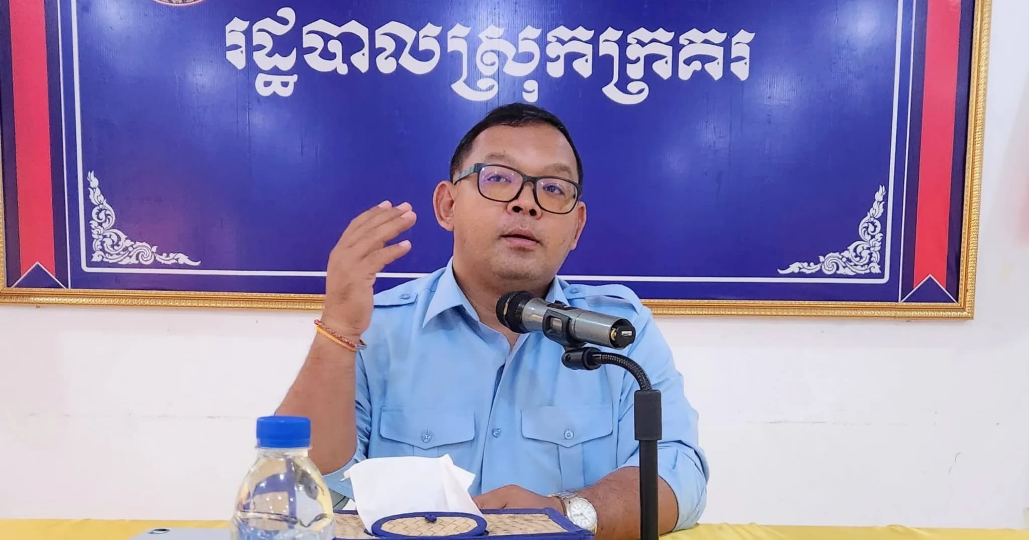 លោកអភិបាលស្រុកក្រគរ ដឹកនាំកិច្ចប្រជុំពង្រឹងសន្តិសុខ សណ្តាប់ធ្នាប់ និងសោភណភាពផ្សារសាមគ្គីក្រគរ