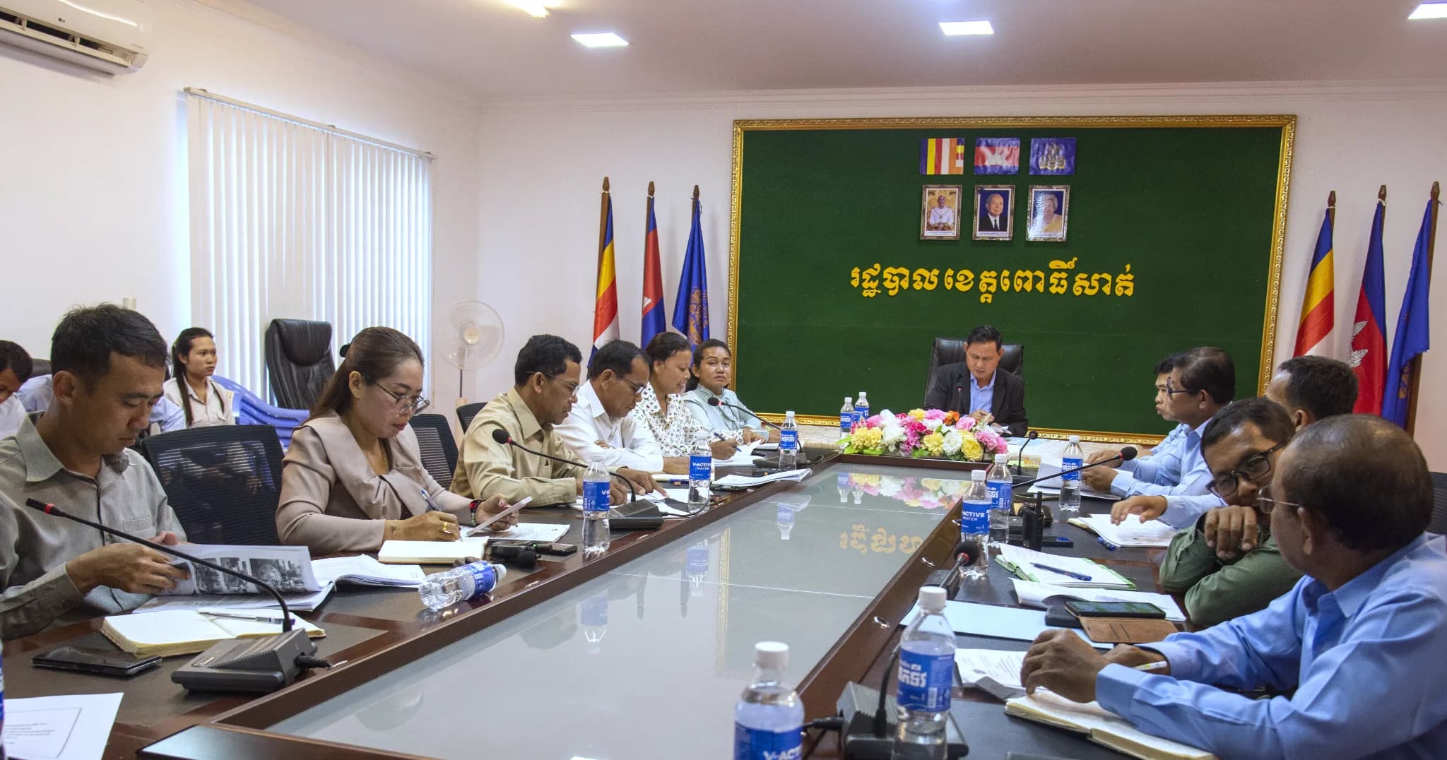 កិច្ចប្រជុំតាមប្រព័ន្ធអនឡាញ (Zoom) ទៅលើតម្លៃផលិតផលទំនិញ និងសេវាកម្មក្នុងមូលដ្ឋាន
